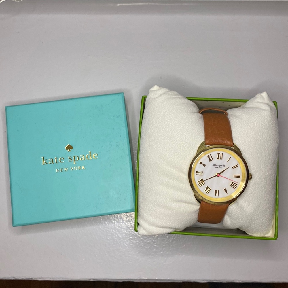 🚀NWT 🚀Kate Spade Watch full set